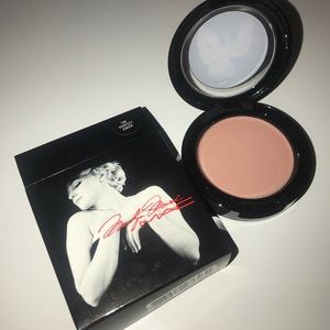 Marilyn Monroe MAC collection Blush